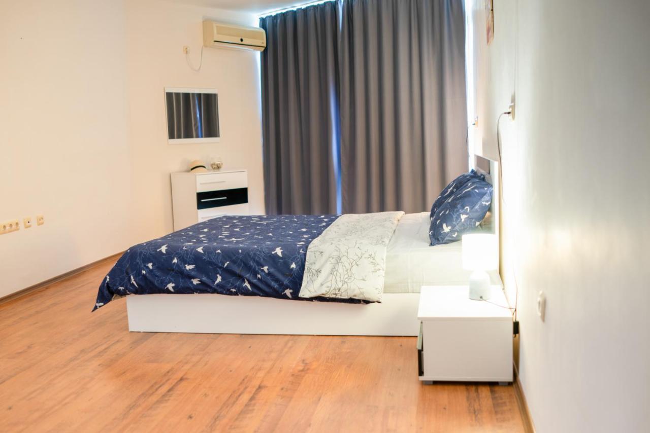 شقة Apartament Midia أهيلوي المظهر الخارجي الصورة