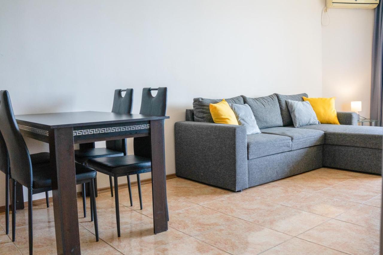 شقة Apartament Midia أهيلوي المظهر الخارجي الصورة