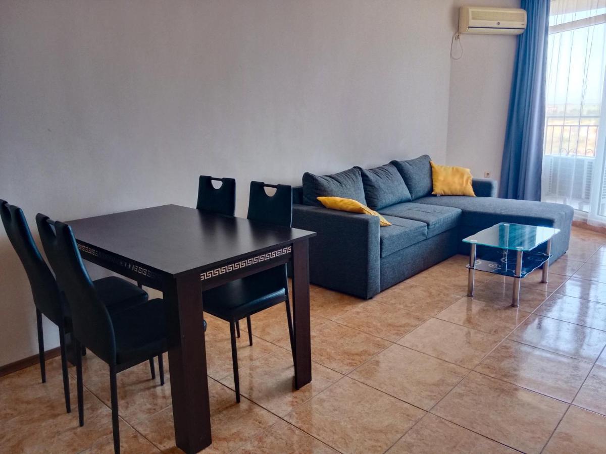 شقة Apartament Midia أهيلوي المظهر الخارجي الصورة