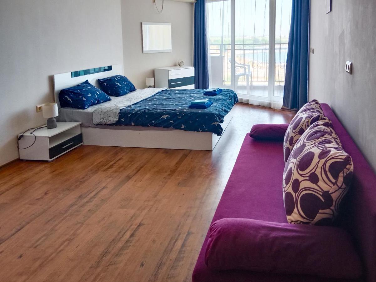 شقة Apartament Midia أهيلوي المظهر الخارجي الصورة